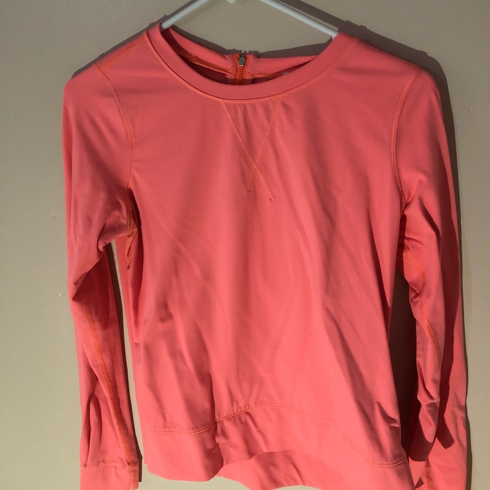 LULULEMON shirt